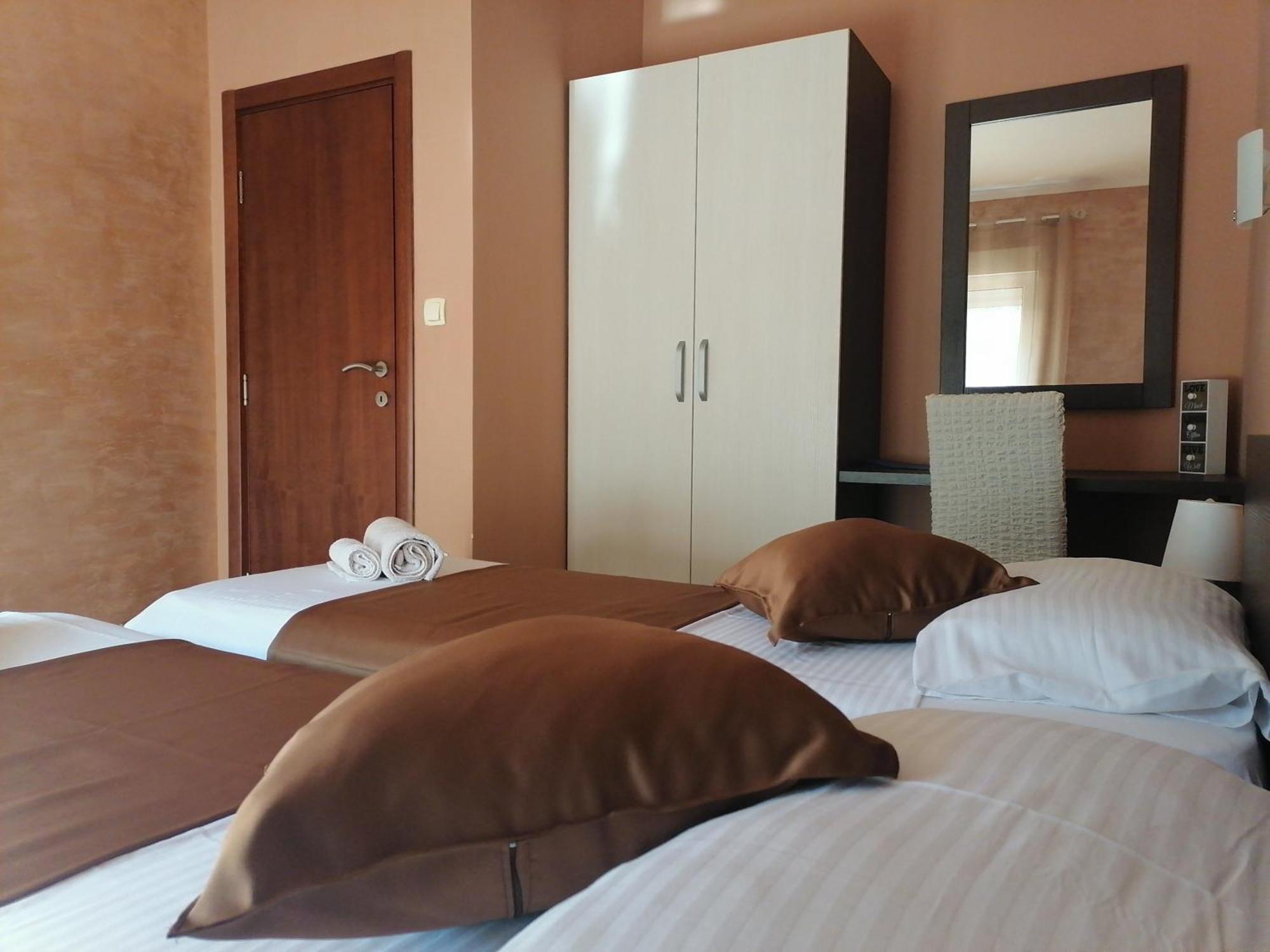 Pejovic Residence Budva Bilik gambar